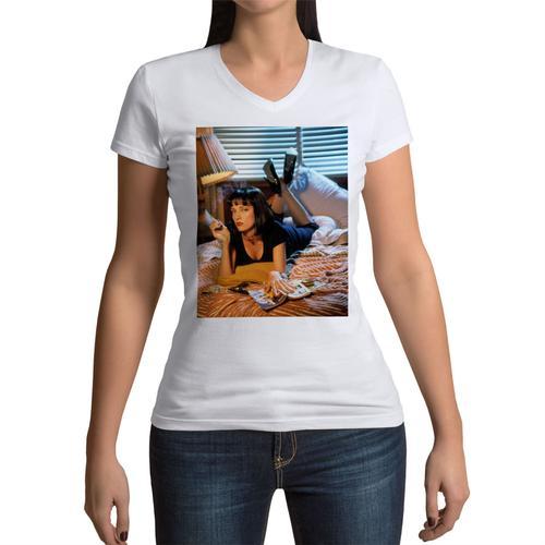 T-Shirt Femme Col V Uma Thurman Pulp Fiction Cigarette Lit Actrice ... on Productcaster.