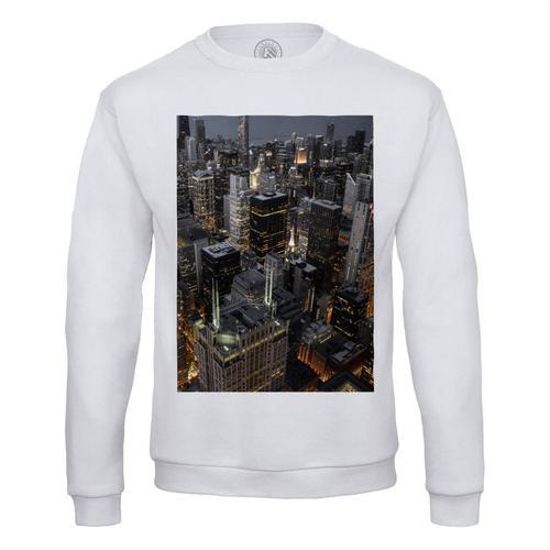 Sweat Shirt Homme Ville Et Ses Lumières De Nuit Gratte-Ciel Paysage... on Productcaster.