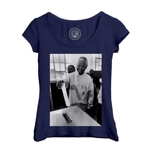 T-Shirt Femme Col Echancré Nelson Mandela Premier Vote Militant Dro... on Productcaster.