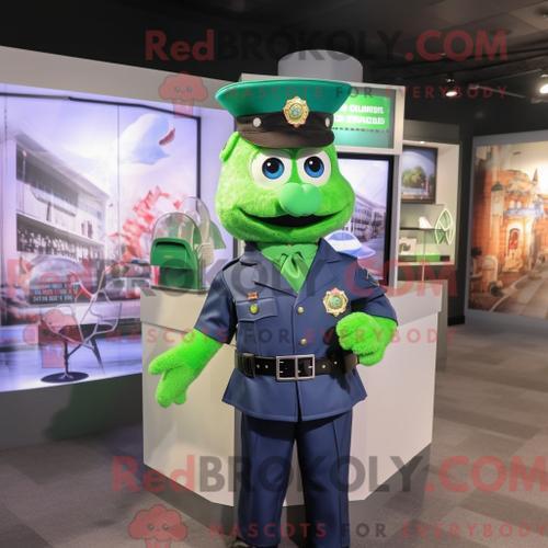 Mascotte Redbrokoly D Officier De Police Vert Personnage Costumé Ha... on Productcaster.