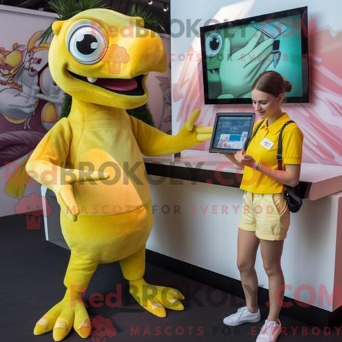 Costume De Mascotte Redbrokoly De Ptérodactyle Jaune Citron Habillé... on Productcaster.