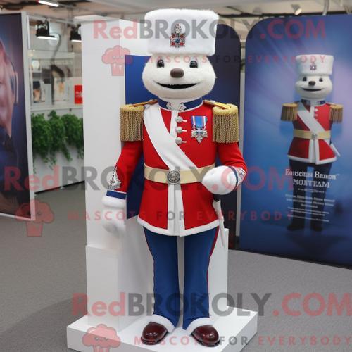 Costume De Mascotte Redbrokoly De La Garde Royale Britannique Blanc... on Productcaster.