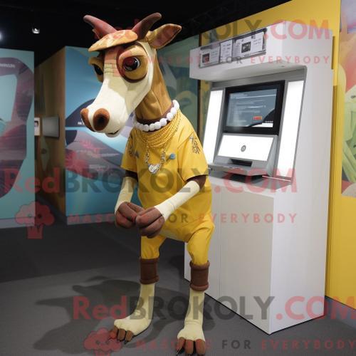 Costume Mascotte Redbrokoly D Okapi Jaune Habillé D Un Bermuda Et D... on Productcaster.