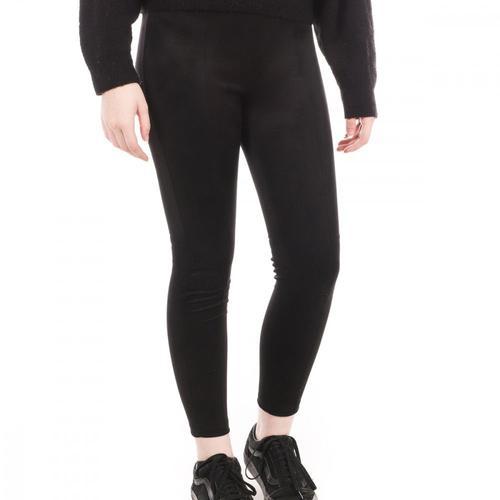 Legging Noir Effet Daim Femme Teddy Smith Jeg on Productcaster.