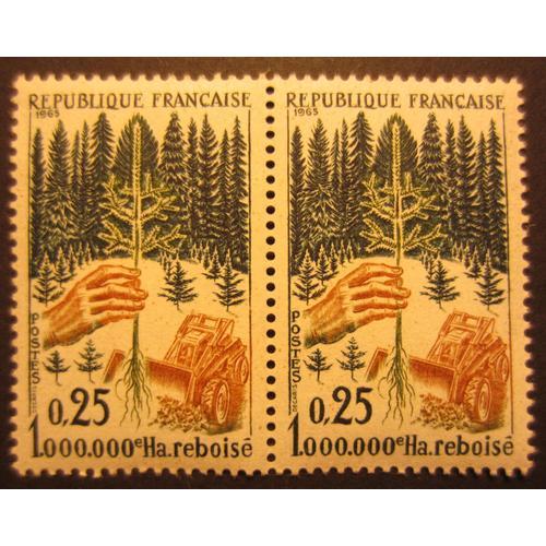 Bloc 2 Timbres Paire France 1965 Yvert Et Tellier N°1460 Le 1 000 0... on Productcaster.