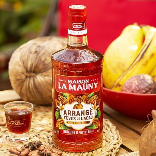 La Mauny - Fève De Cacao - Rhum Arrangé - 30° - 70cl on Productcaster.