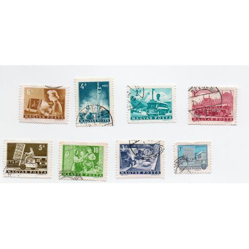 Hongrie- Lot De 8 Timbres Oblitérés Divers on Productcaster.