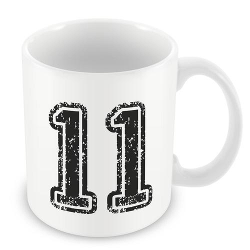 Mug Céramique Tasse Numéro De Maillot 11 Noir Et Blanc Usé on Productcaster.