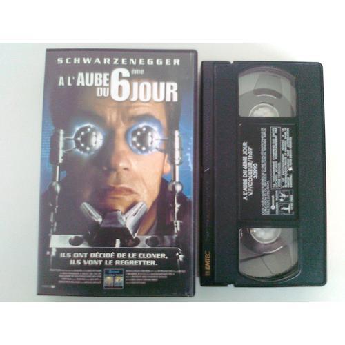 Cassette Vidéo Vhs - A L'aube Du 6ème Jour - Arnold Schwarzenegger on Productcaster.