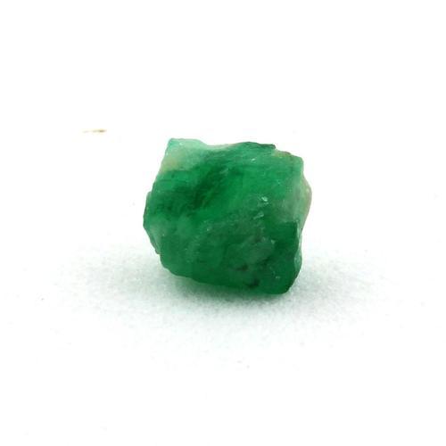 Emeraude. 0.69 Ct. Mingora Emerald Deposit, Swat District, Pakistan. on Productcaster.