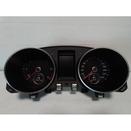 Bloc Compteurs Volkswagen Golf 6 5k0920982x R:116259 on Productcaster.