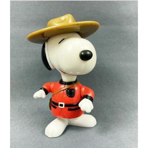 Figurine Snoopy Canada Articulée Mcdonald 1999 on Productcaster.