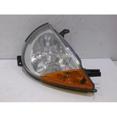 Phare D Ford Ka 1 1079423 R:101486 on Productcaster.