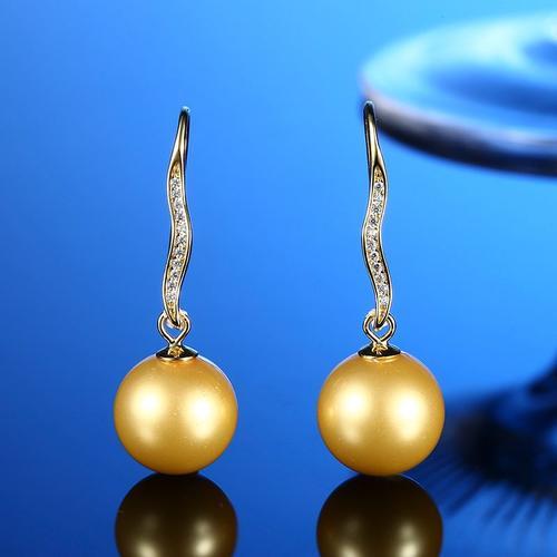 Boucles D'oreilles En Or Jaune 2023 Gold Gools Women's Long Boucles... on Productcaster.