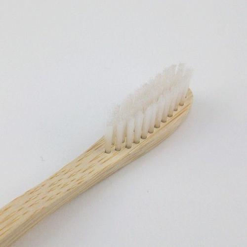 Brosse À Dents Souple - Bambou 100% Recyclable - Adulte on Productcaster.