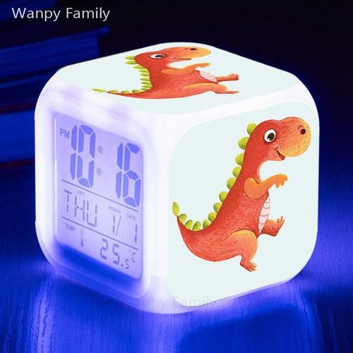 Réveil numérique à LED en forme de dinosaure pour chambre d'enfant,... on Productcaster.