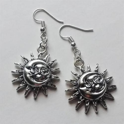 Colliers De La Présidence Du Soleil Et De La Lune En Argent Pour Ho... on Productcaster.