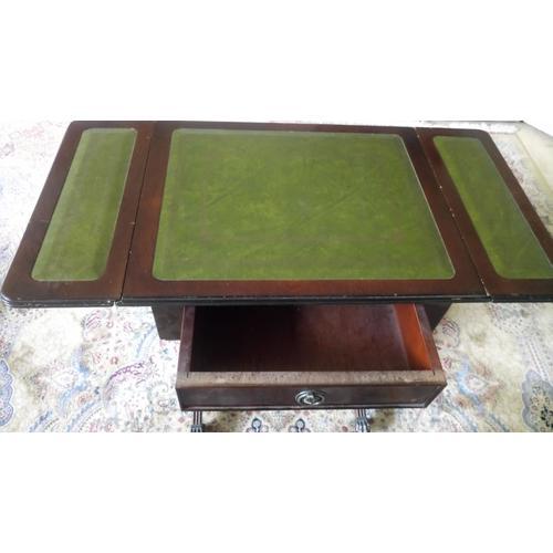 Petite Table De Jeu Pliante Ancienne on Productcaster.