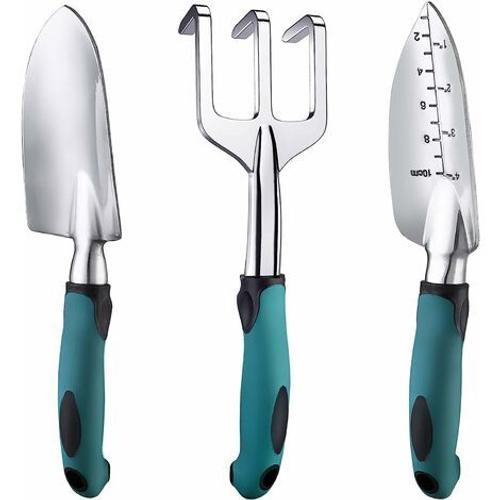 Outils de Jardinage, Trois pièces d'Outils de Jardinage Lourds moul... on Productcaster.