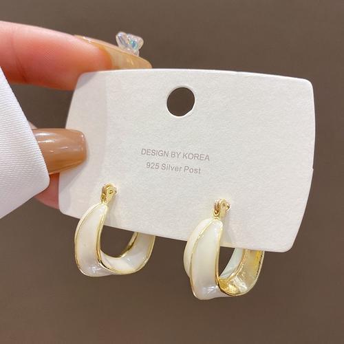 Boucles D'oreilles Irrégulieres Ins Vent Dégoulinant D'huile Pour F... on Productcaster.