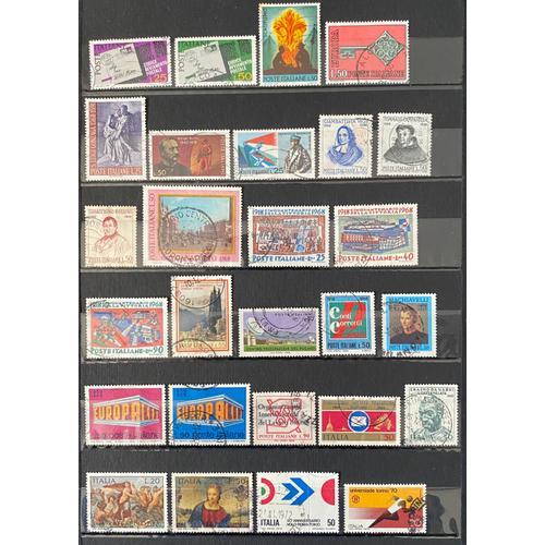 Lot De 110 Timbres Italie 1968 À 1974 on Productcaster.