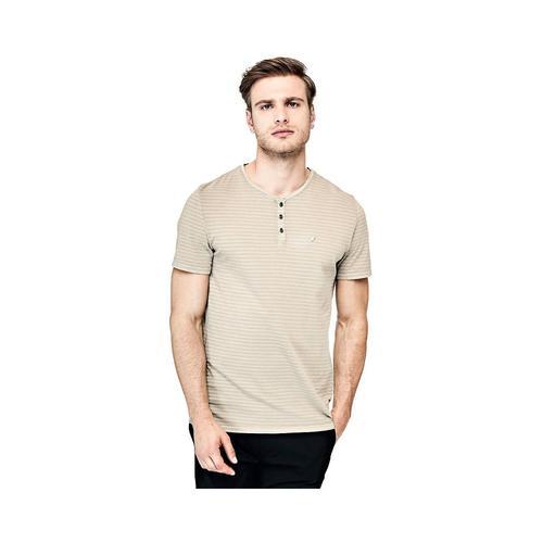 Guess T Shirt Homme Karl Beige M81p30 on Productcaster.