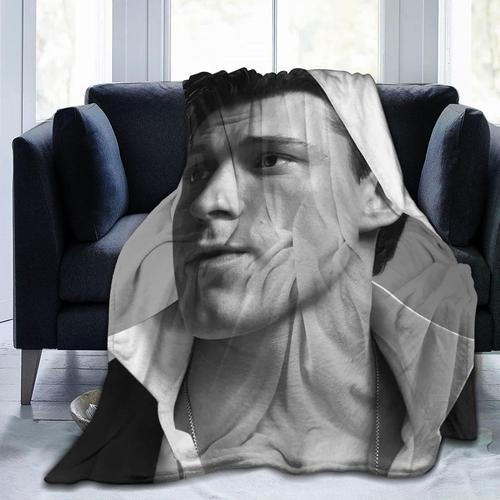 Tom Holland Blanket Agneau Blanket D Prt Plush Blanket on Productcaster.