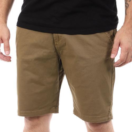 Short Kaki Homme Lee Cooper Nikolai on Productcaster.