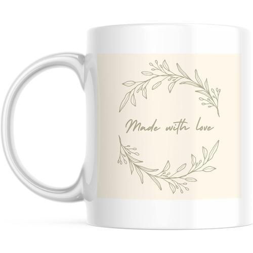 Tasse Personnalisee Faite Avec Amour Avec Votre Nom Tasse Cadeau on Productcaster.