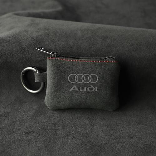 Sac à clés en daim pour Audi on Productcaster.