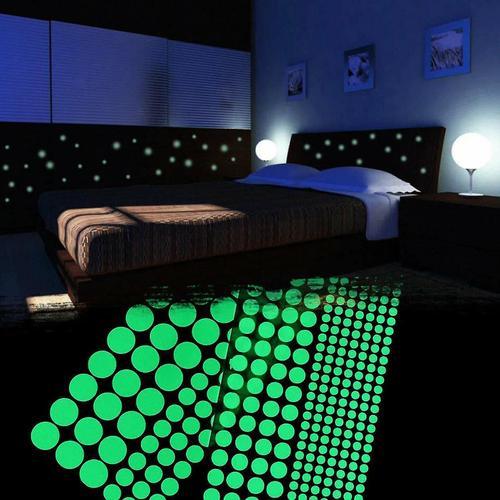 Autocollants muraux pour chambre d'enfants, autocollants lumineux, ... on Productcaster.