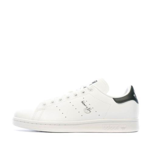 Baskets Blanches Femme Adidas Stan Smith Disney on Productcaster.