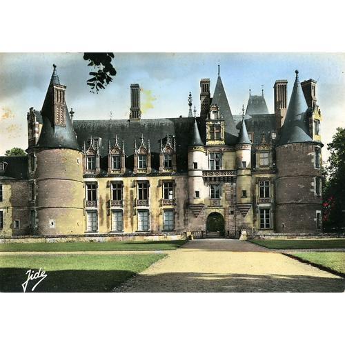 Maintenon (Eure Et Loir) Le Château Façade Nord on Productcaster.