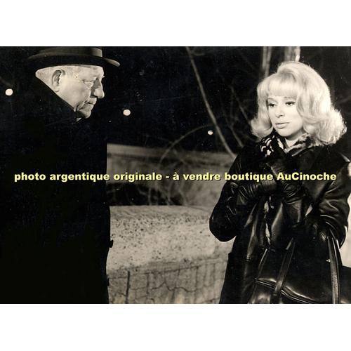 Jean Gabin, Mireille Darc / Photo Marcel Dolé / Tirage Argentique N... on Productcaster.