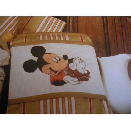 Mickey Et Donald En Cuisine Disney on Productcaster.