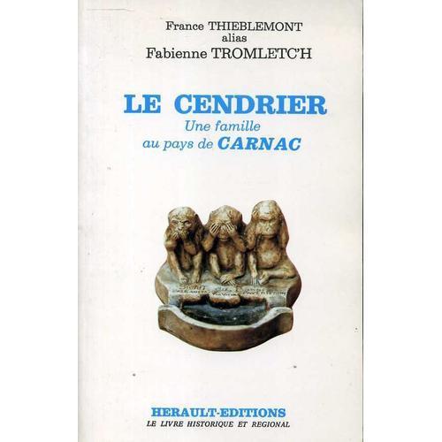 Le Cendrier Une Famille Au Pays De Carnac on Productcaster.