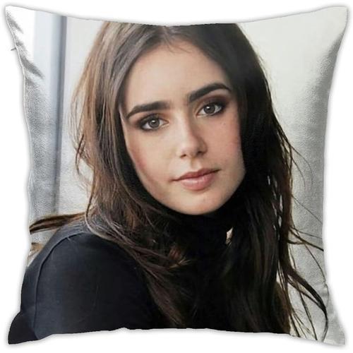 Lily Collins Taie D'oreiller En Peluche Avec Impression Double Face... on Productcaster.