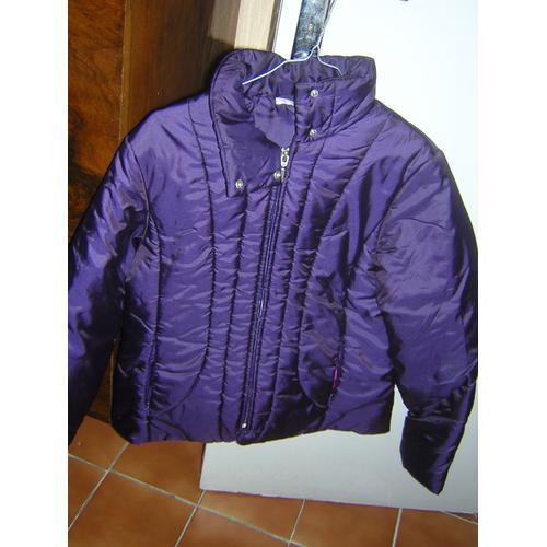 Veste 38 Polyester 34% Polyamide 66%. on Productcaster.