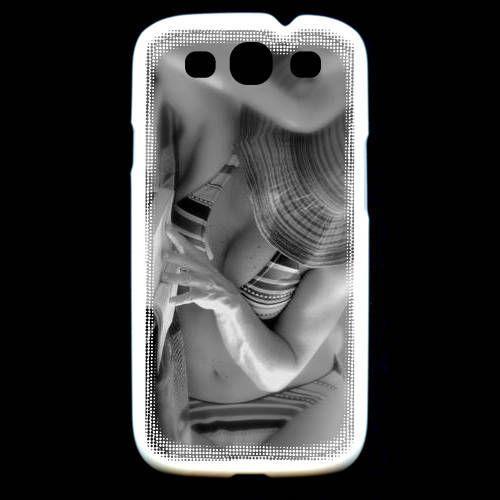 Coque Samsung Galaxy S3 Dp Charme Ennoir Et Blanc on Productcaster.