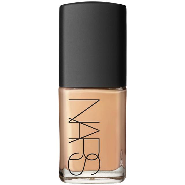 NARS Cosmetics Sheer Glow Foundation - Stromboli on Productcaster.