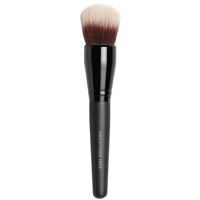 bareMinerals Smoothing Face Brush on Productcaster.