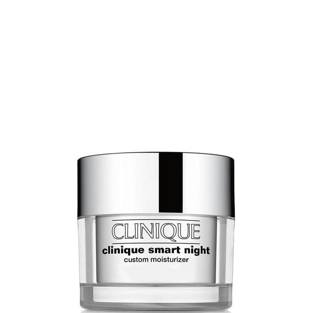 Clinique Smart Night Custom Repair Moisturiser - Combination to Oily Skin - 50ml on Productcaster.