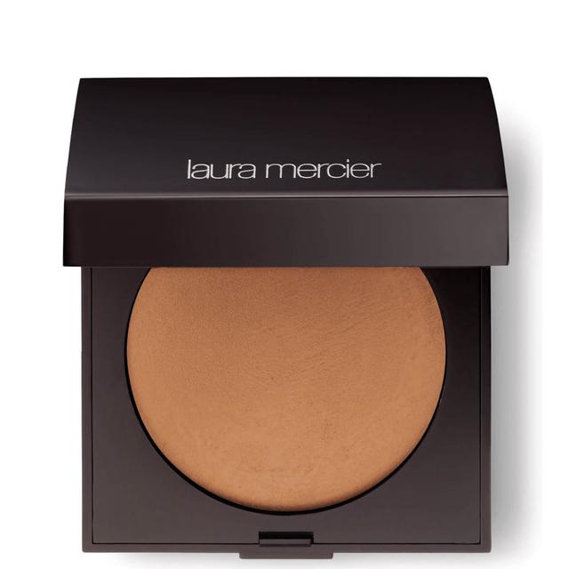 Laura Mercier Matte Radiance Baked Powder Bronzer 7.5g (Various Shades) - Bronze 04 on Productcaster.