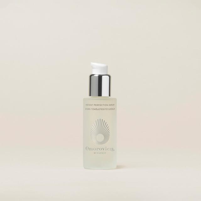 Omorovicza Instant Perfection Serum (30ml) on Productcaster.