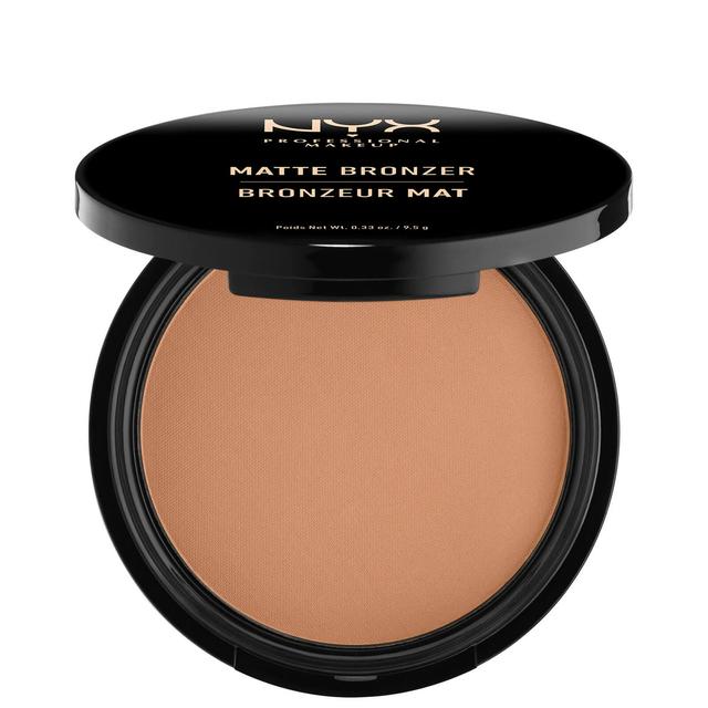 NYX Professional Makeup Matte Bronzer (Various Shades) - Light on Productcaster.