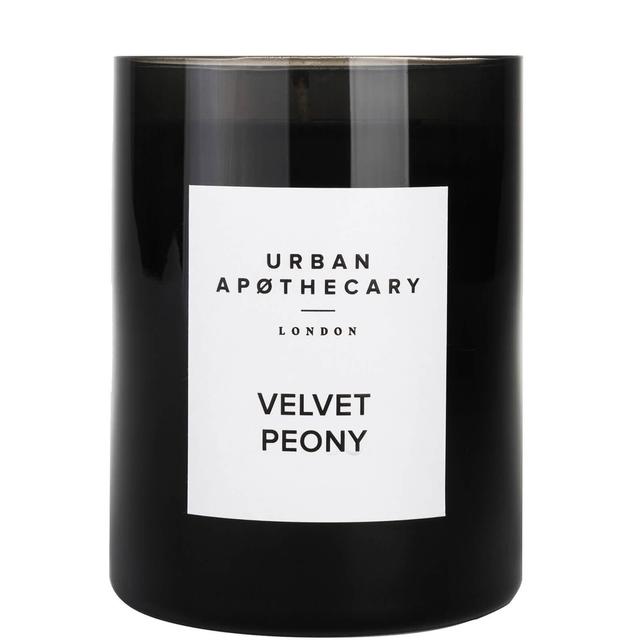 Urban Apothecary Velvet Peony Luxury Candle 300g Black on Productcaster.