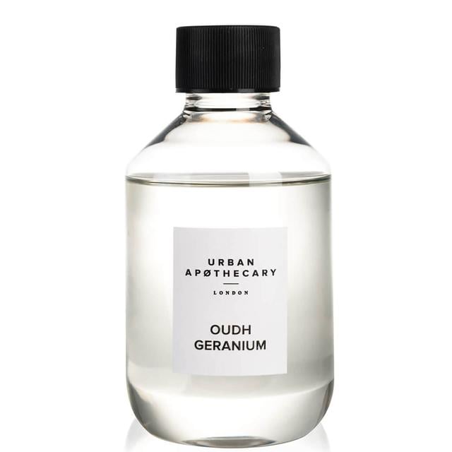 Urban Apothecary Oudh Geranium Luxury Diffuser Refill 200ml Svart on Productcaster.