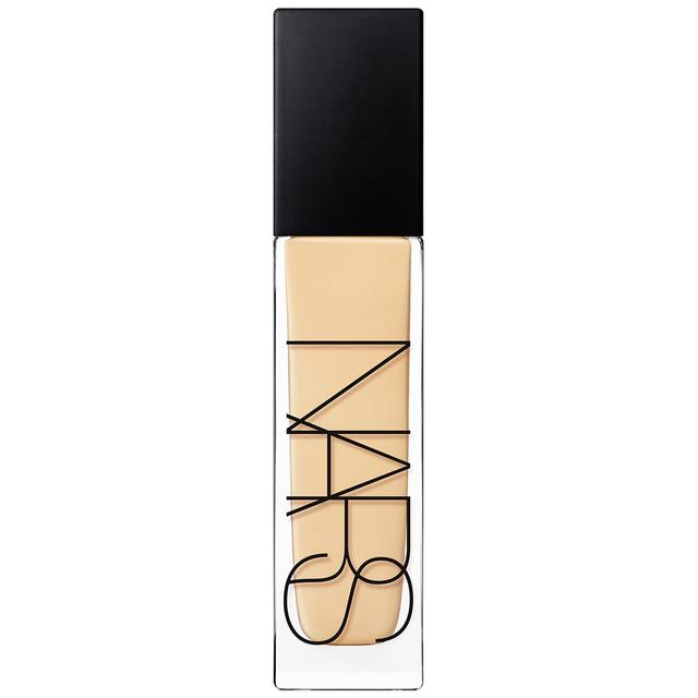 NARS Natural Radiant Longwear Foundation - Gobi on Productcaster.