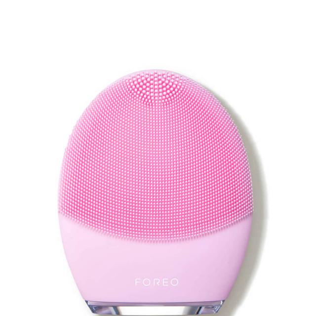 FOREO LUNA 3 Face Brush and Anti-Aging Massager (Various Options) - For Normal Skin on Productcaster.