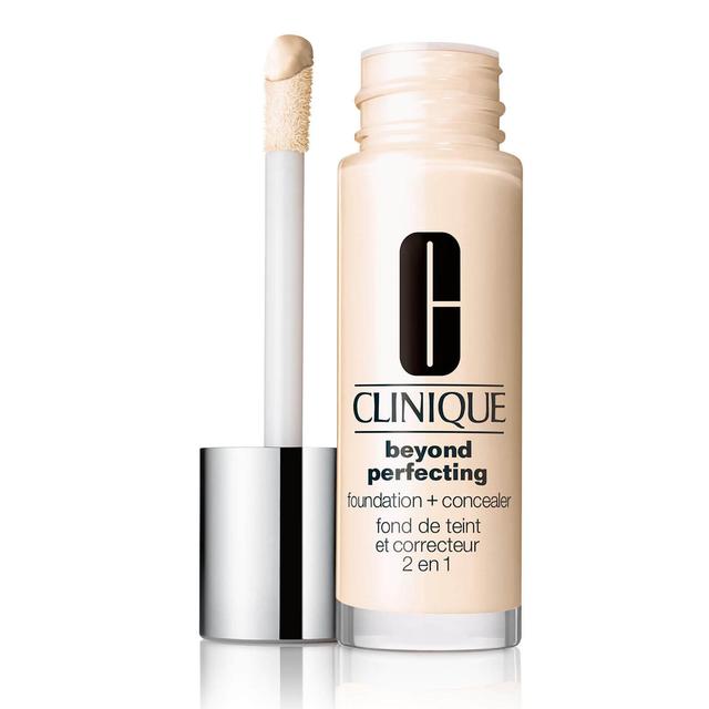 Clinique Beyond Perfecting Foundation and Concealer 30ml (Various Shades) - CN 0.75 Custard on Productcaster.